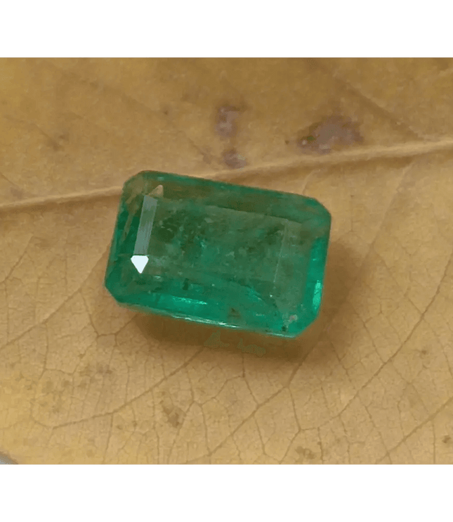 1.80ct Velvet Green Zambian Emerald , 100% Natural Earth Mined Gem. - SMSGEMS 