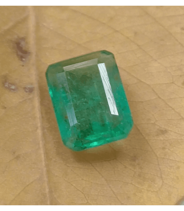 1.80ct Velvet Green Zambian Emerald , 100% Natural Earth Mined Gem. - SMSGEMS 