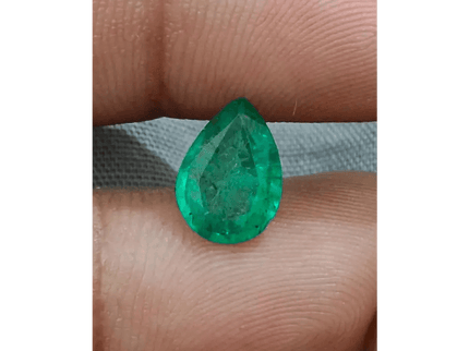 1.81ct Bright Green Zambian Emerald , 100% Natural Earth Mined Gemstone - SMSGEMS 