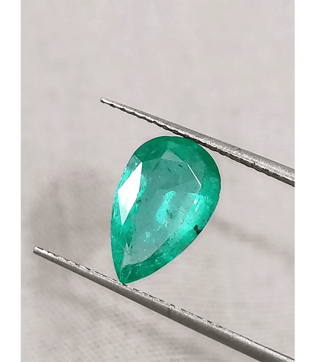 1.81ct Medium Intense Green Emerald, Natural Gemstone - SMSGEMS 