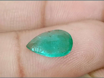 1.81ct Medium Intense Green Emerald, Natural Gemstone - SMSGEMS 