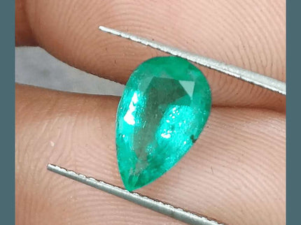 1.81ct Medium Intense Green Emerald, Natural Gemstone - SMSGEMS 