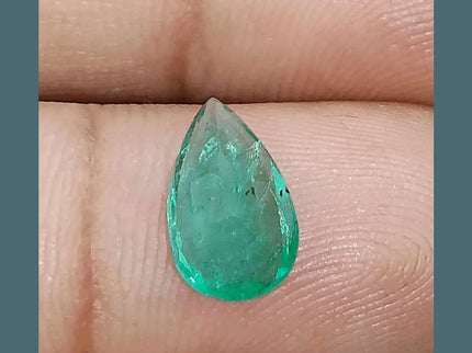 1.81ct Medium Intense Green Emerald, Natural Gemstone - SMSGEMS 