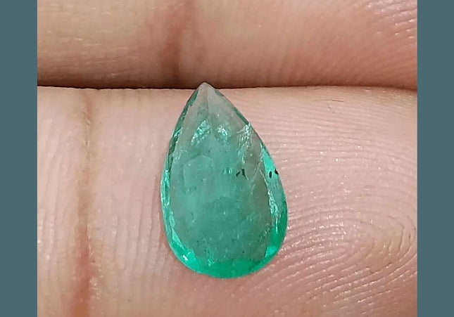 1.81ct Medium Intense Green Emerald, Natural Gemstone - SMSGEMS 