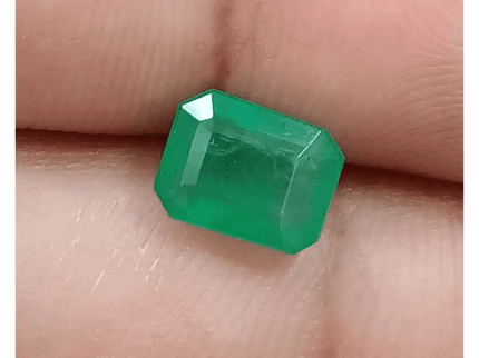 1.82ct Zambian Emerald , 100% Natural Earth Mined Gem. - SMSGEMS 