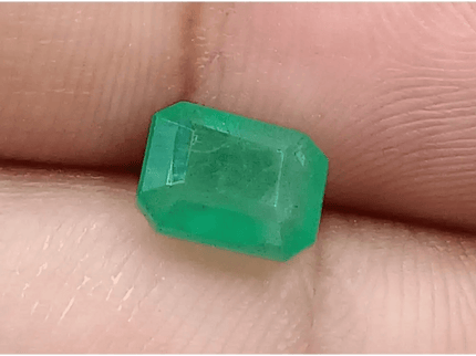1.82ct Zambian Emerald , 100% Natural Earth Mined Gem. - SMSGEMS 