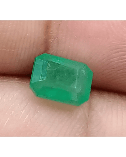 1.82ct Zambian Emerald , 100% Natural Earth Mined Gem. - SMSGEMS 