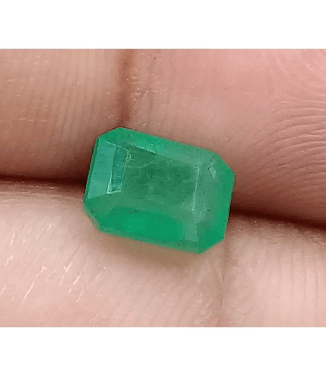 1.82ct Zambian Emerald , 100% Natural Earth Mined Gem. - SMSGEMS 