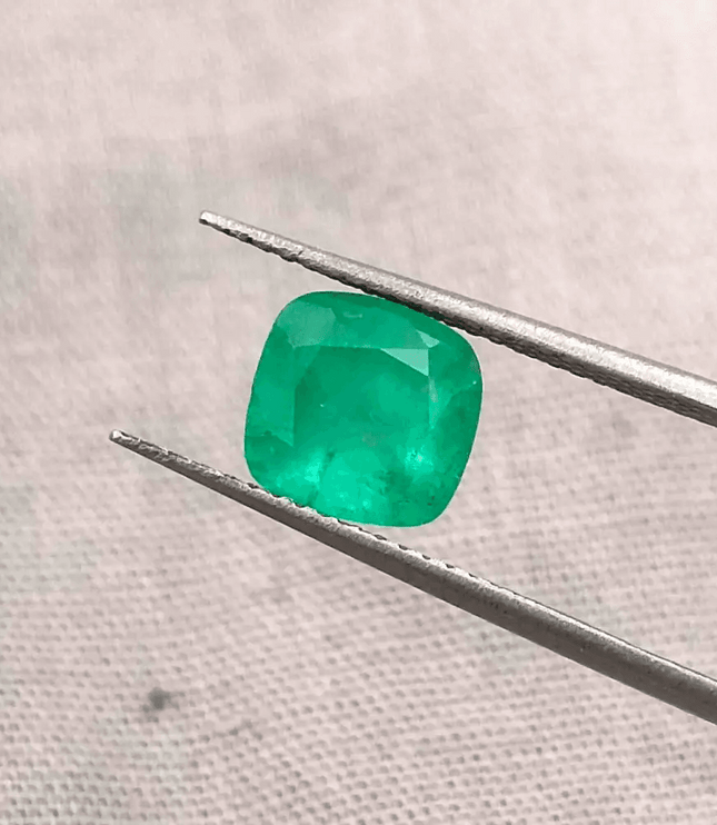 1.82ct Zambian Emerald, Natural Gemstone - SMSGEMS 