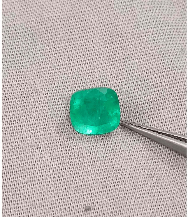 1.82ct Zambian Emerald, Natural Gemstone - SMSGEMS 