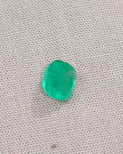 1.82ct Zambian Emerald, Natural Gemstone - SMSGEMS 