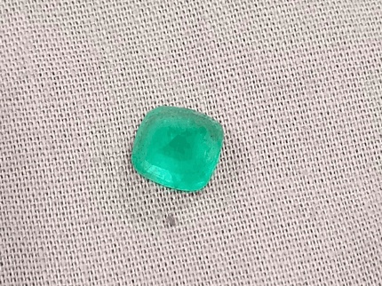 1.82ct Zambian Emerald, Natural Gemstone - SMSGEMS 
