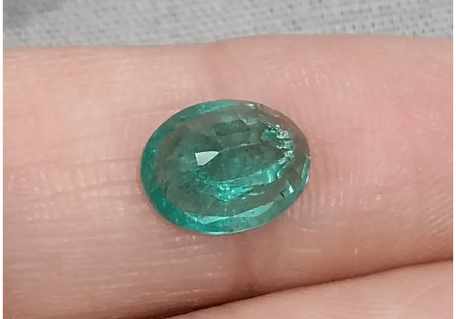 1.84ct Zambian Emerald, Natural Earth Mined Gemstone - SMSGEMS 
