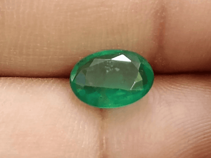 1.88ct Zambian Emerald , 100% Natural Earth Mined Gem. - SMSGEMS 