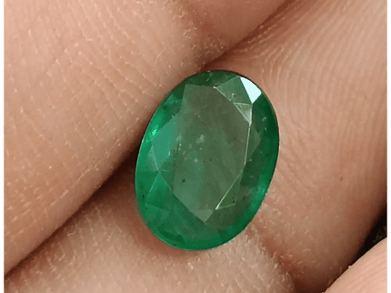 1.88ct Zambian Emerald , 100% Natural Earth Mined Gem. - SMSGEMS 