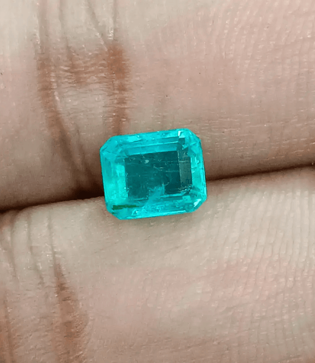 1.93ct Pastel Green Zambian Emerald , 100% Natural Earth Mined Gemstone - SMSGEMS 