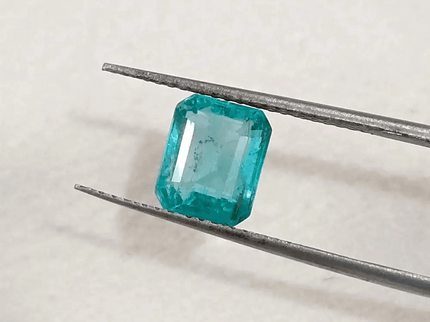 1.93ct Pastel Green Zambian Emerald , 100% Natural Earth Mined Gemstone - SMSGEMS 
