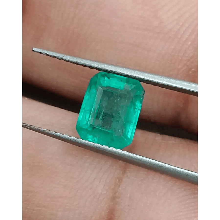 1.95ct Zambian Emerald, 100% Natural Earth Mined Gemstone. - SMSGEMS 