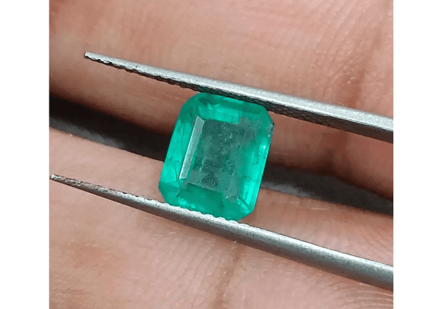 1.95ct Zambian Emerald, 100% Natural Earth Mined Gemstone. - SMSGEMS 