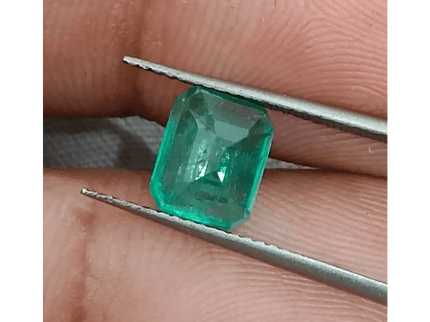 1.95ct Zambian Emerald, 100% Natural Earth Mined Gemstone. - SMSGEMS 