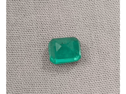 1.95ct Zambian Emerald, 100% Natural Earth Mined Gemstone. - SMSGEMS 