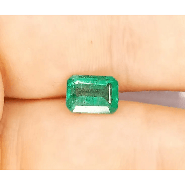 1.95ct Zambian Emerald , 100% Natural Gem - SMSGEMS 