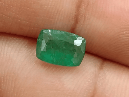 1.95ct Medium Deep Green Zambian Emerald , 100% Natural Earth Mined Gem. - SMSGEMS 