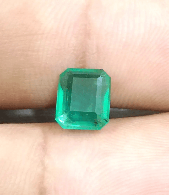 1.97ct Zambian Emerald, 100% Natural Gemstone - SMSGEMS 