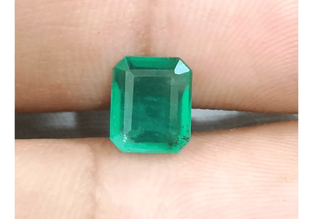 1.97ct Zambian Emerald, 100% Natural Gemstone - SMSGEMS 