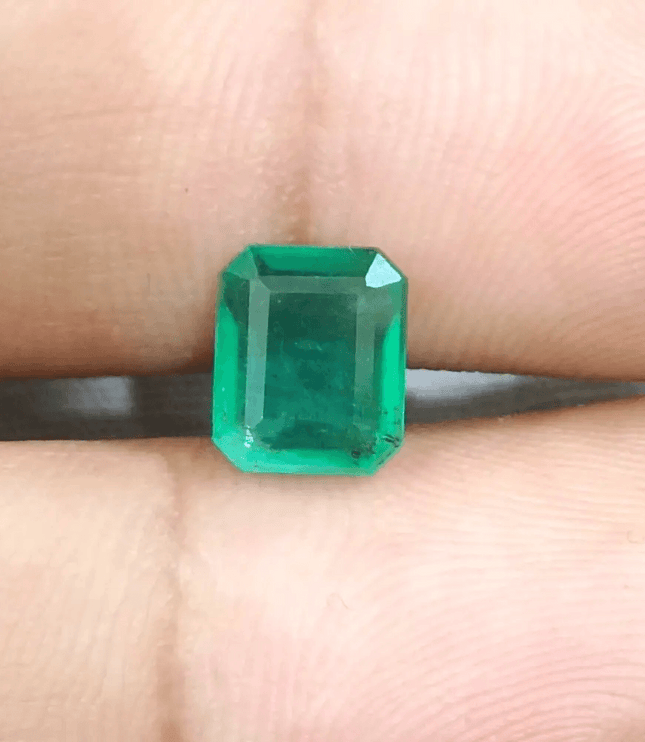1.97ct Zambian Emerald, 100% Natural Gemstone - SMSGEMS 