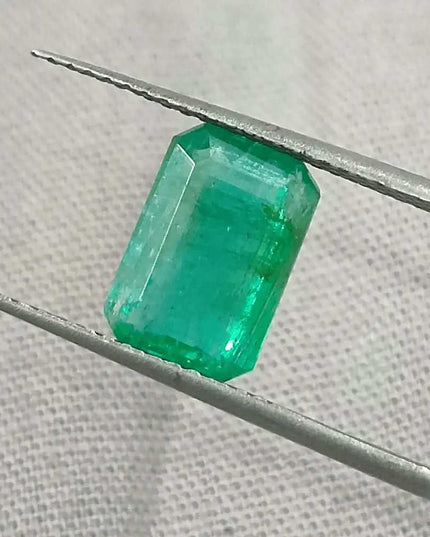 1.97ct Medium Green Emerald, Natural Gemstone - SMSGEMS 