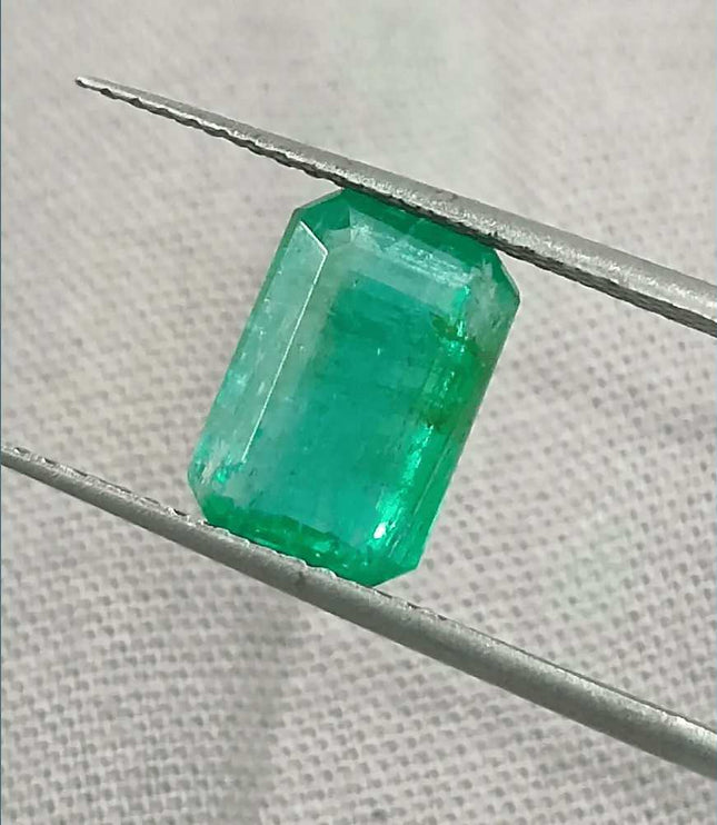 1.97ct Medium Green Emerald, Natural Gemstone - SMSGEMS 