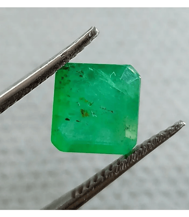1.97ct Vivid Green Emerald, 100% Natural Gemstone - SMSGEMS 