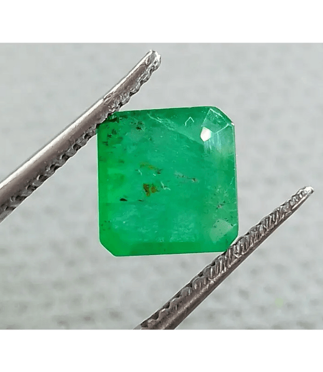 1.97ct Vivid Green Emerald, 100% Natural Gemstone - SMSGEMS 