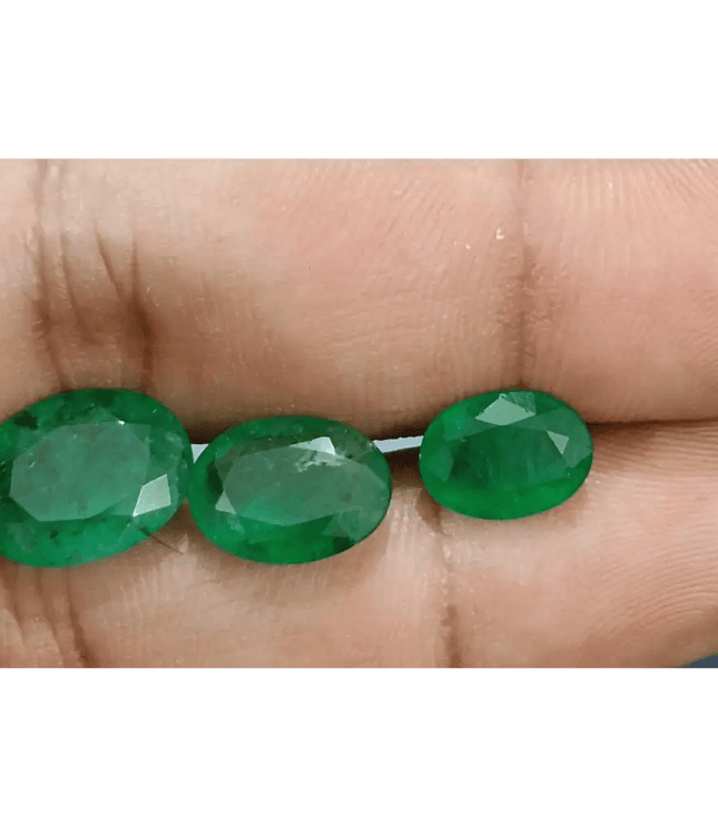 10.09ct Vivid Green Emerald Parcel, Natural Gemstones - SMSGEMS 