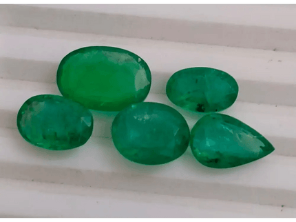10.70ct Emerald Parcel, Natural Gemstones - SMSGEMS 