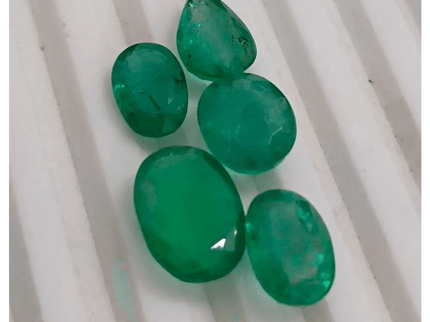 10.70ct Emerald Parcel, Natural Gemstones - SMSGEMS 