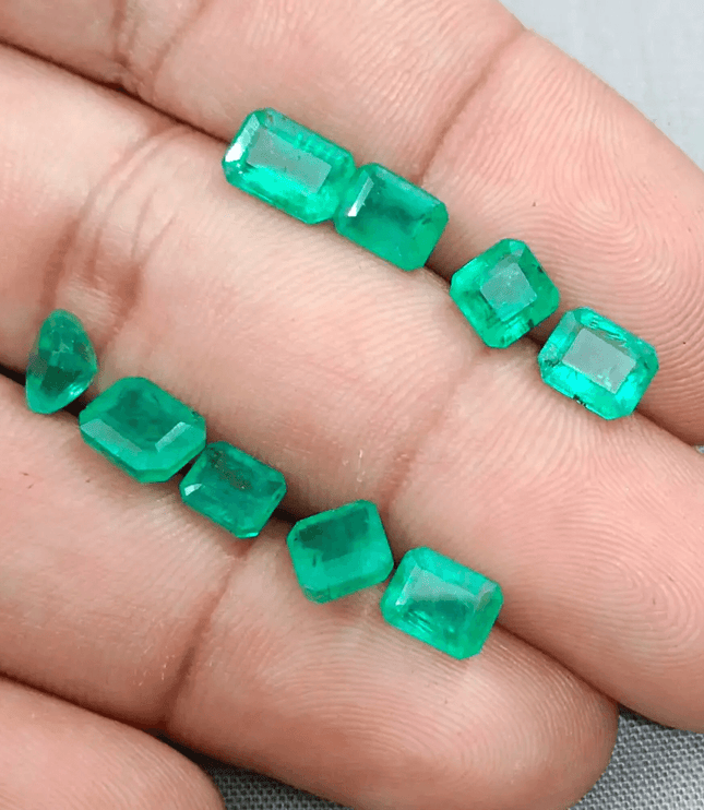 10.80ct Zambian Emerald Parcel, Natural Gemstones - SMSGEMS 