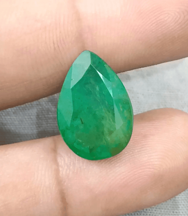 10.83ct Zambian Emerald, Natural Earth Mined Gemstone - SMSGEMS 