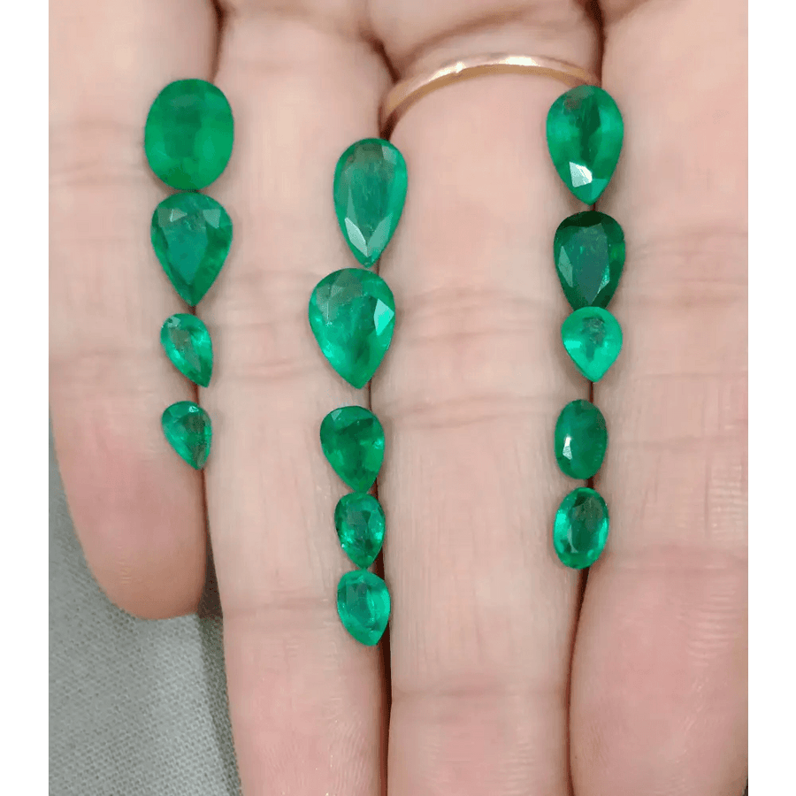 10.85ct Fine Quality Emerald Parcel, 100% Natural Gems - SMSGEMS 