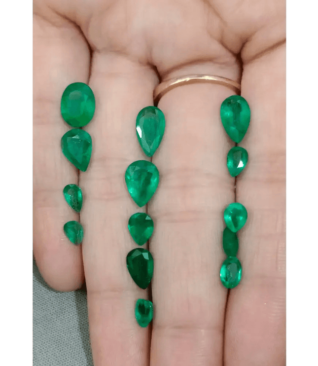 10.85ct Fine Quality Emerald Parcel, 100% Natural Gems - SMSGEMS 