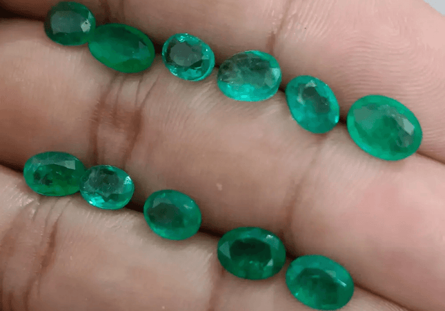 11.28ct Good Quality Emerald Parcel, Natural Gemstones - SMSGEMS 