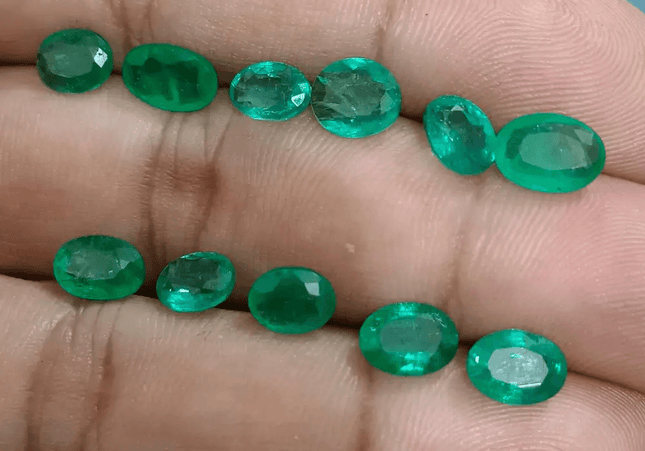 11.28ct Good Quality Emerald Parcel, Natural Gemstones - SMSGEMS 