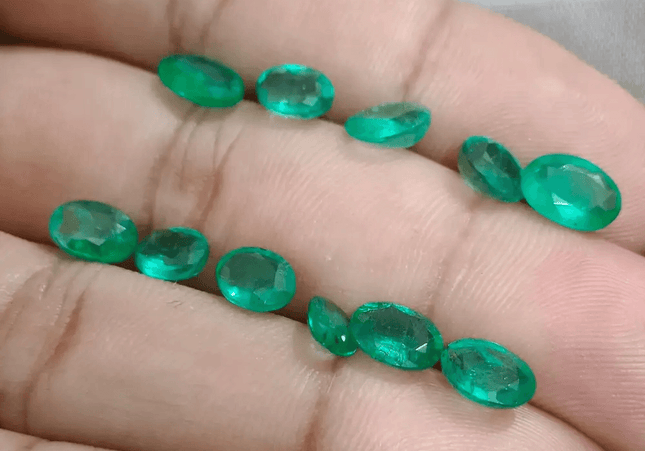 11.28ct Good Quality Emerald Parcel, Natural Gemstones - SMSGEMS 