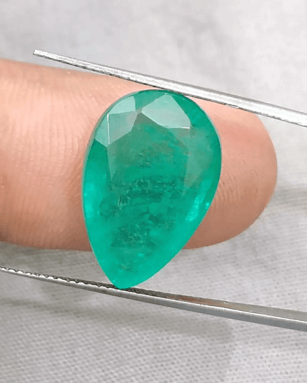 11.65ct Zambian Emerald, Natural Gemstone - SMSGEMS 