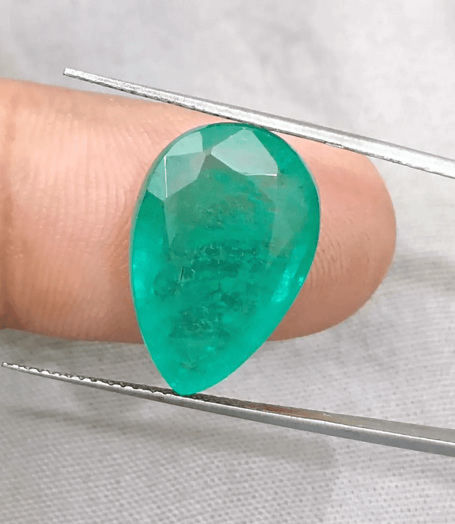 11.65ct Zambian Emerald, Natural Gemstone - SMSGEMS 