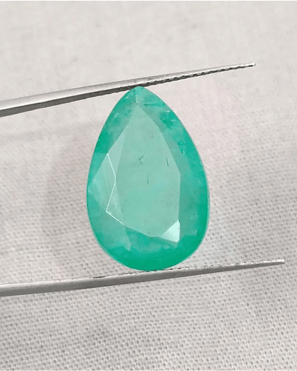 11.65ct Zambian Emerald, Natural Gemstone - SMSGEMS 