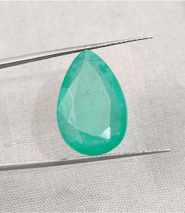 11.65ct Zambian Emerald, Natural Gemstone - SMSGEMS 
