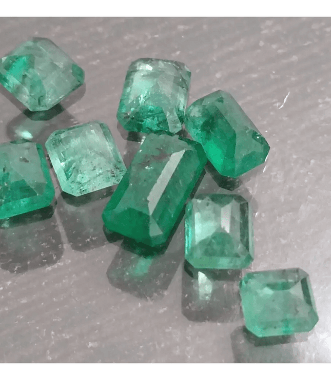 14.07ct Emerald Parcel, 100% Natural Gems - SMSGEMS 