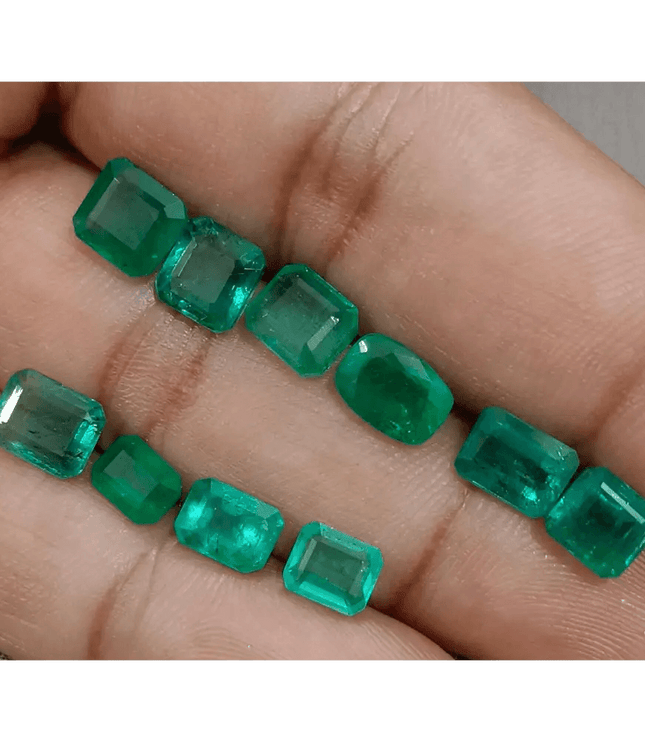 14.27ct Good Quality Emerald Parcel, 100% Natural Gemstones - SMSGEMS 